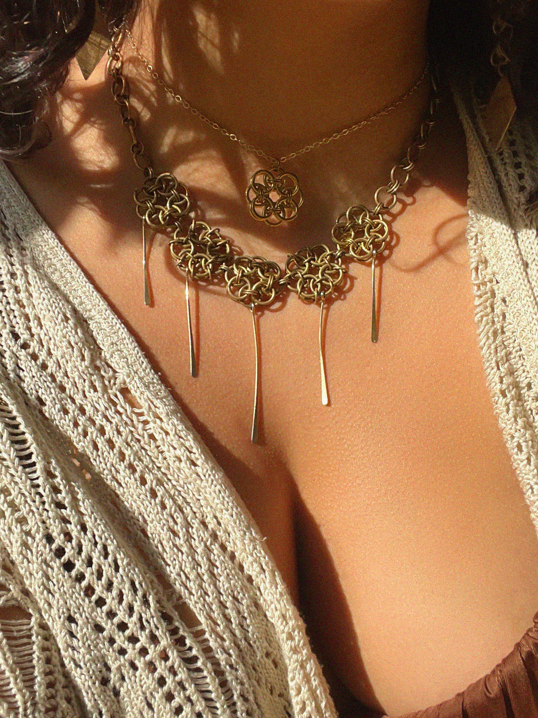 Brass Metallic Daisy Necklace